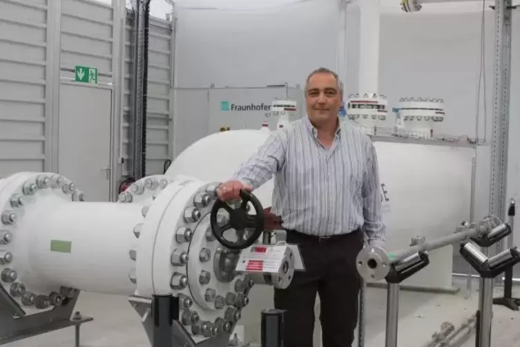Eine Anlage wie das „High Pressure Loop“ sei in Deutschland bislang einzigartig, sagt Projektleiter Armin Keßler.  Foto: ekki