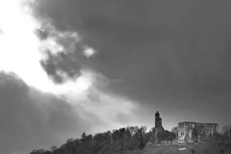 &bdquo;Die herrlichste Aussicht&ldquo;: F&uuml;r einen Besuch auf der Limburg reicht die Zeit des K&ouml;nigspaares nicht, sie schauen sie sich aber a