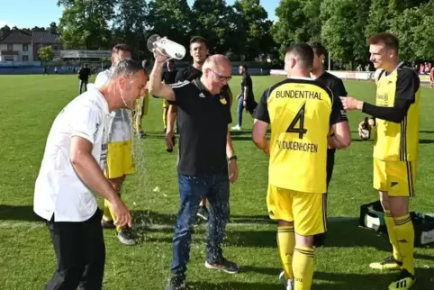 Schon wieder Vergangenheit: FV Dudenhofen feiert Aufstieg. Foto: 
