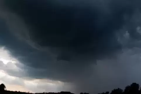 Das Gewitter in der Nacht zum Donnerstag verursachte einen Stromausfall. Foto: DPA