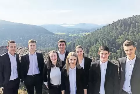 Ermöglicht einen vielfältigen Karriereweg: eine Ausbildung bei der VR Bank Südliche Weinstraße-Wasgau eG.