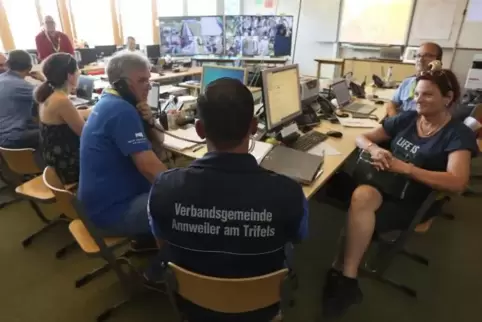 Ein Blick in die Einsatzzentrale im Staufer-Schulzentrum. Foto: van