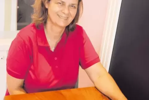 Bettina Eberle präsentiert einige ihrer schmackhaften Kreationen.