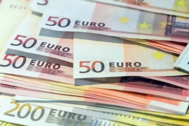 800.000 Euro hat das Betrugsopfer auf ein Konto nach Serbien überwiesen. Foto: dpa