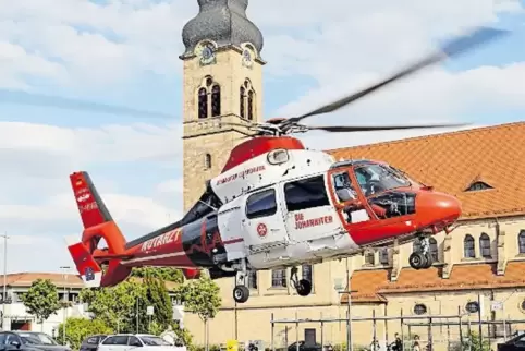 Ein medizinischer Notfall war der Grund dafür, dass der Rettungshubschrauber am Samstag in Eisenberg landete.