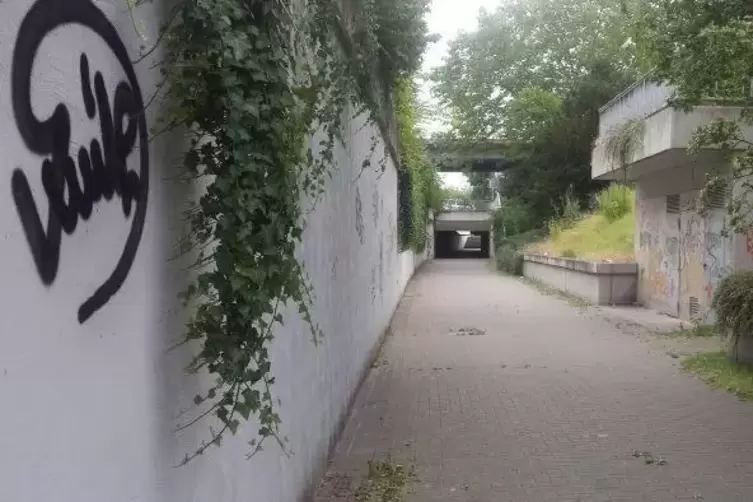 Schmiereien gibt es auch. Foto:umi