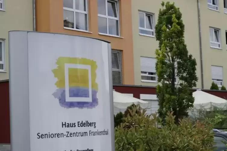 Die Betreiber von Haus Edelberg arbeiten nach eigenen Angaben eng mit den zuständigen Behörden des Landes Rheinland-Pfalz zusamm