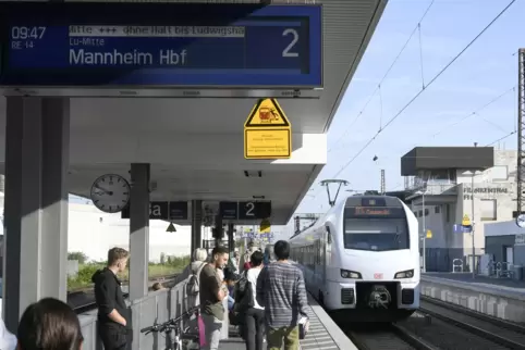 Regionalexpress_Frankfurt_Foto_Bolte.jpg