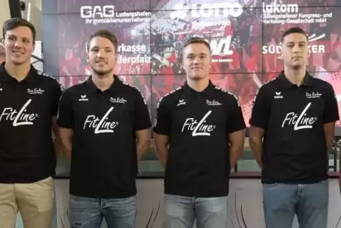Neue Eulen ( von links): Jannek Klein, Dominik Mappes, Max Neuhaus und Martin Tomovski.  Foto: KUNZ