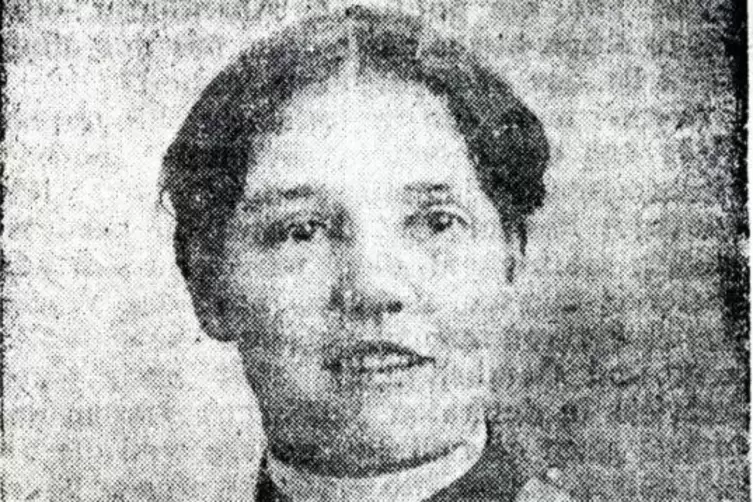 91-125853657_charlott.jpg