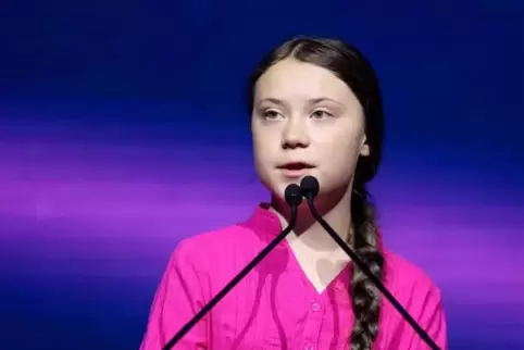 Die 16-jährige Greta Thunberg (hier im Mai in Wien) ist das Idol der Fridays-for-Future-Bewegung. Sie vermeidet prinzipiell Flüg
