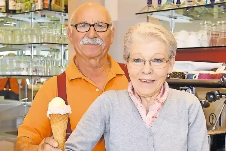 Franco und Tatiana Perrone in ihrem Eiscafé Venezia.