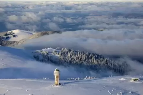 Ein Wintermärchen: Der Feldberg im Schwarzwald war in jüngerer Zeit mit Schnee gesegnet – hier im Jahr 2016.  Foto: Achim Mende/