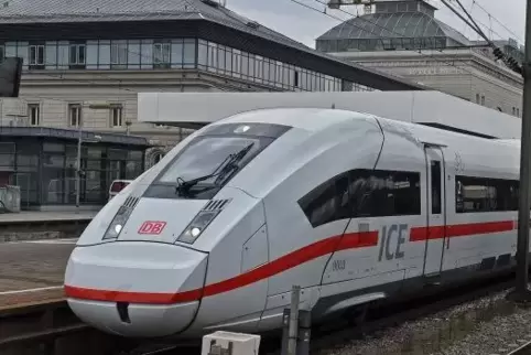 Die neuen ICE 4 sollen auch auf der Linie von Stuttgart über Mannheim (Foto) nach Hamburg eingesetzt werden.  Foto: KUNZ