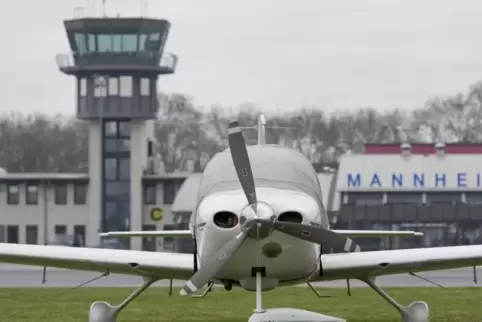 Nur die Note 3,6 erreichte der Flughafen Mannheim, der damit in der Wertung der Piloten das Schlußlicht unter den geprüften Airp