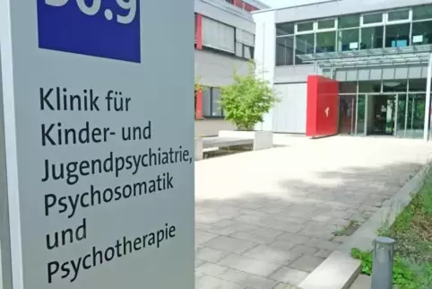 Die Universitätsklinik in Homburg zieht Konsequenzen aus den Missbrauchsfällen.   Archivfoto: Moschel