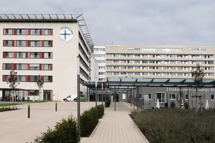 Speyer_Diakonissenkrankenhaus_2014_09_19_LENZ.jpg
