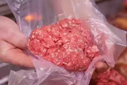 Bei dem Produktrückruf geht es um Hack.  Foto: DPA