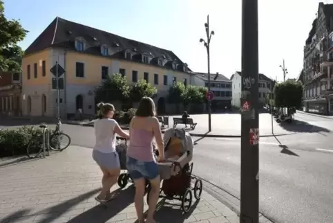 Ein Jahr nach der Schließung des Barock soll wieder Leben in die historischen Lokalräume am Obertorplatz kommen.  Foto: van