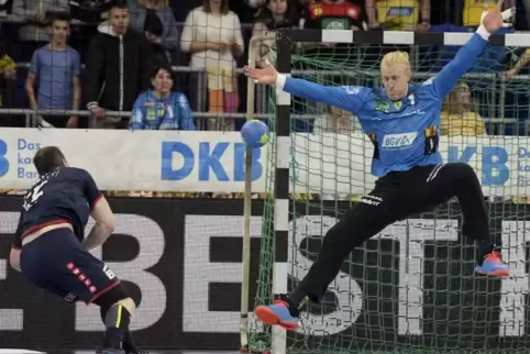 Torhüter Mikael Appelgren wird die Mannschaft künftig auf das Feld führen.  Foto: KUnz 