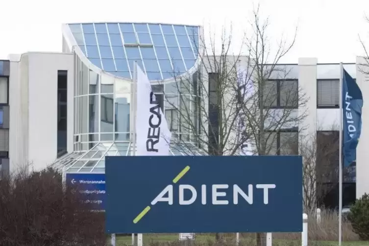 Blick aufs technische Entwicklungszentrum von Adient in Kaiserslautern. Foto: View