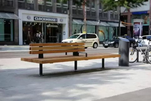 Auch ein Modell für Kaiserslautern? Das Foto zeigt eine Sitzgelegenheit in den Mannheimer Planken. Foto: Stadt Mannheim/ Markus 