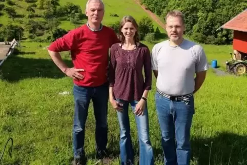 Die Klimapaten ( von links) Ulrich Wolski, Kathrin Sutter und Mark Schwarz haben etliche Ideen für ihr Dorf.  Foto: Privat/frei