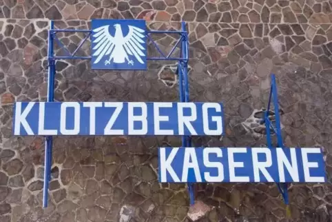 Die Klotzberg-Kaserne Idar-Oberstein wurde nach dem Rückzug der Bundeswehr aus Kusel 2013 neuer Standort des Bundeswehrartilleri