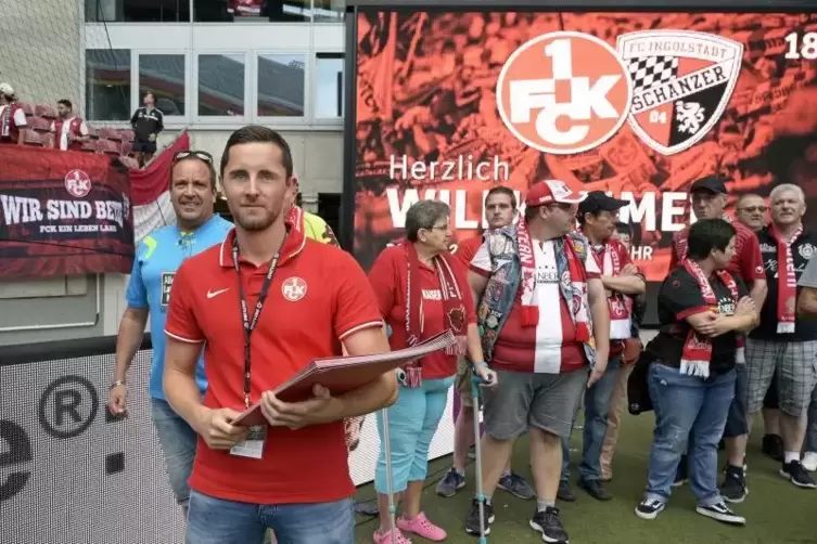 Hautnah an den Fans dran: FCK-Fanbeauftragter Alexander Krist. Foto: KUNZ