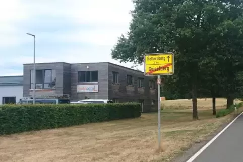 Die Ansiedlung der Firma Weldcom sei ein Glücksfall für Geiselberg gewesen, so der ehemalige Bürgermeister Georg Spieß.  Foto: D