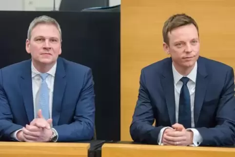 Saar-Finanzminister Peter Strobel (links) und Ministerpräsident Tobias Hans (beide CDU) fordern fürs Saarland mehr Geld vom Bund
