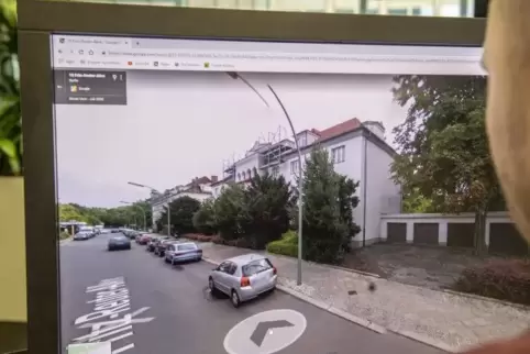 Präzise Darstellung von Straßenzügen im Internet: Die Anbieter von Kartendiensten müssen dabei das Bürgerrecht auf informationel