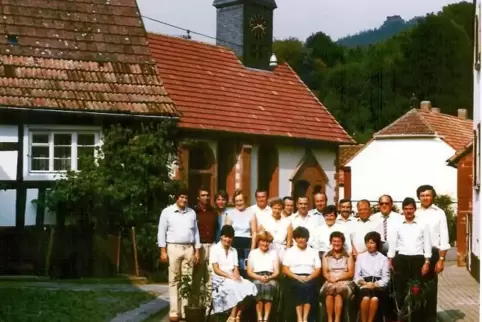 Schon damals bot die Kirche ein gutes Fotomotiv, am Sonntag gibt der Chor darin sein Jubiläumskonzert. Foto: privat