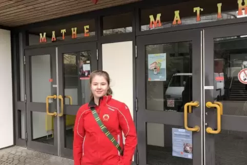 Bastienne Boltz interessiert sich nicht nur für Mathe, sie spielt unter anderem auch drei Musikinstrumente.  Foto: Mühl