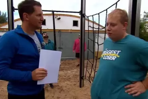 Jens Patric Fuchs (rechts) mit Abnehmcoach Ramin Abtin. Seit dem Finale der Show hat der Bobenheim-Roxheimer fleißig weiter abge