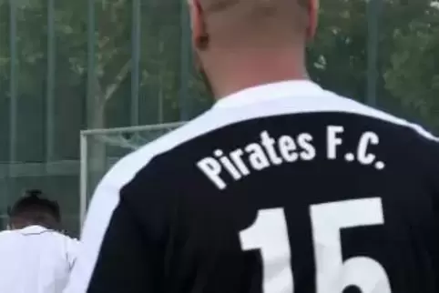Die beiden Frankenthaler Vereine Pirates FC undd SV Studernheim müssen nochmal ran.  Foto: BOLTE