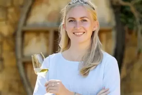 Weinprinzessin Selina I.  Foto: VG Deidesheim/frei