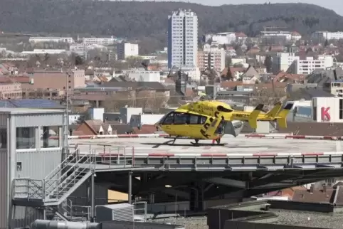 Gelbe ADAC-Hubschrauber werden in den kommenden Monaten wieder öfter über Kaiserslautern zu sehen sein: Der ADAC soll übergangsw