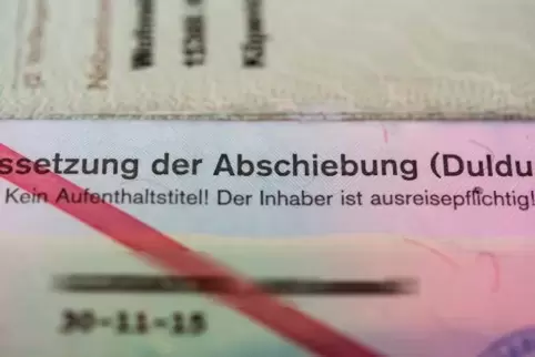 Die Kreisverwaltung hat im Falle eines Pakistani eine Beschäftigungsduldung abgelehnt.   Foto: Becker&Bredel picture alliance/dp