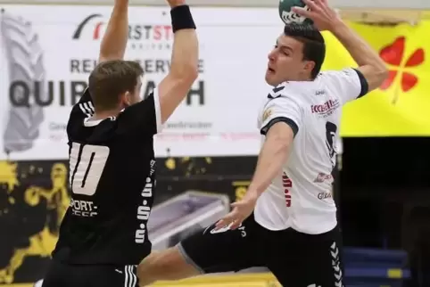 Am Samstagabend mit seinem Team in Saulheim gefordert: Christopher Huber, Rückraumspieler des Oberligisten SV 64 Zweibrücken.   