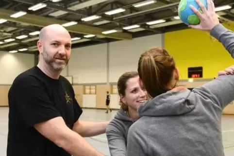 Vorfreude beim neuen TG-Trainer: Markus Lemmert (links). Archivfoto: Lenz