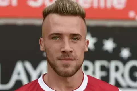 Doppeltorschütze für den 1. FC Kaiserslautern II: Jonas Singer. 