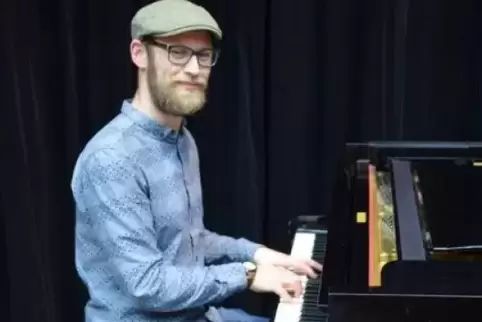 Spielt Soul und Jazz: Philipp Huchzermeier ist Lehrer und Bandmitglied.