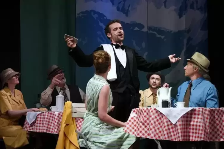 Vom Capitol ins Palatinum: Das Musical &bdquo;Im Wei&szlig;en R&ouml;ssl&ldquo; wird am 16. November gespielt.