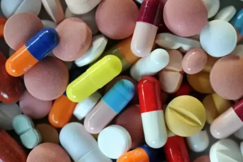 Das Bundesinstitut für Arzneimittel und Medizinprodukte rechnet mit noch mehr betroffenen Herstellern. 