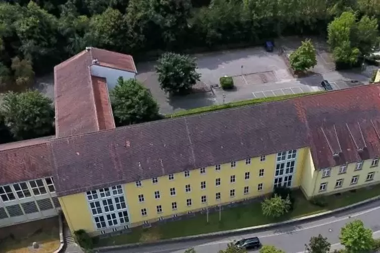 Das Horst-Eckel-Haus, Heimat der Kreisvolkshochschule. Dort findet auch die „Lange Nacht der Volkshochschulen“ mit verschiedenen