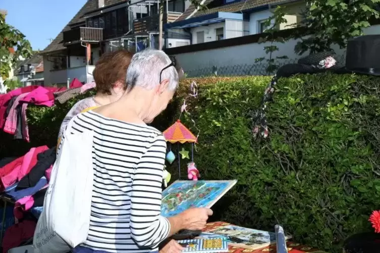 Spiele, B&uuml;cher oder doch was Modisches aus zweiter Hand? Die Auswahl war gro&szlig;.