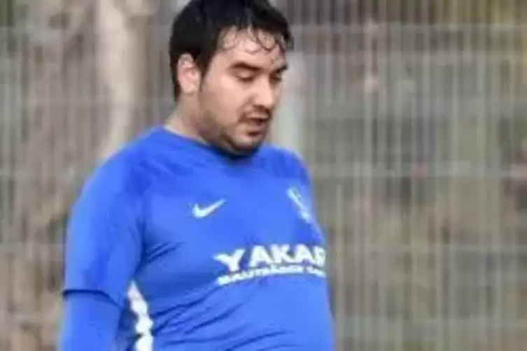 Halil Kaya leitet das Training, bis ein neuer Coach gefunden ist.