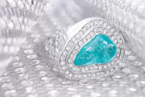 Paraiba-Turmalin.