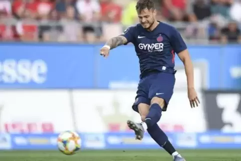 Quittierte im Verbandspokal die Rote Karte: FCK-Stürmer Timmy Thiele. 